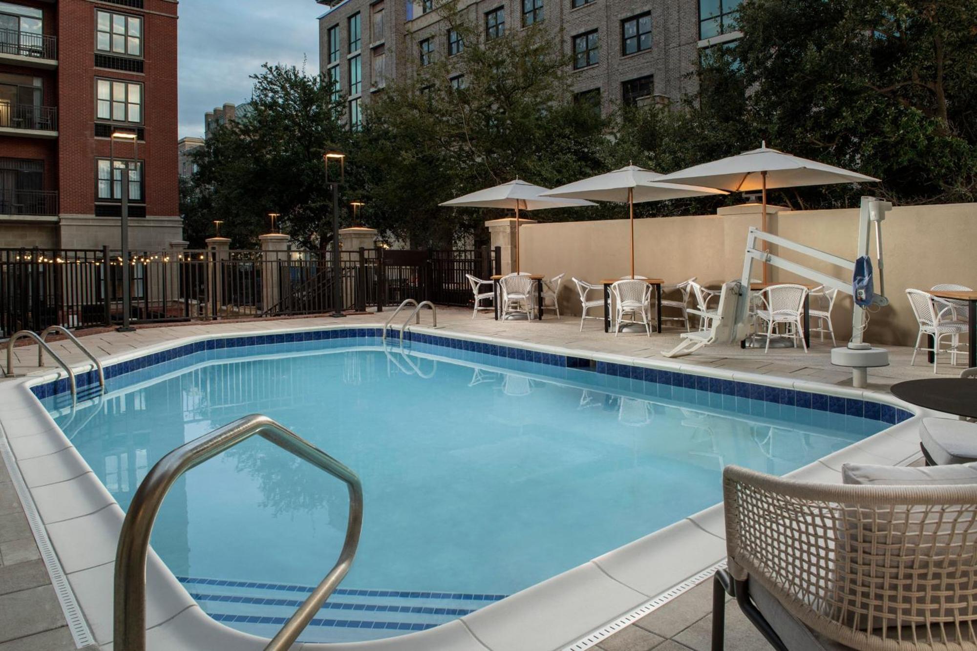 Courtyard By Marriott Savannah Downtown - Historic District Esterno foto