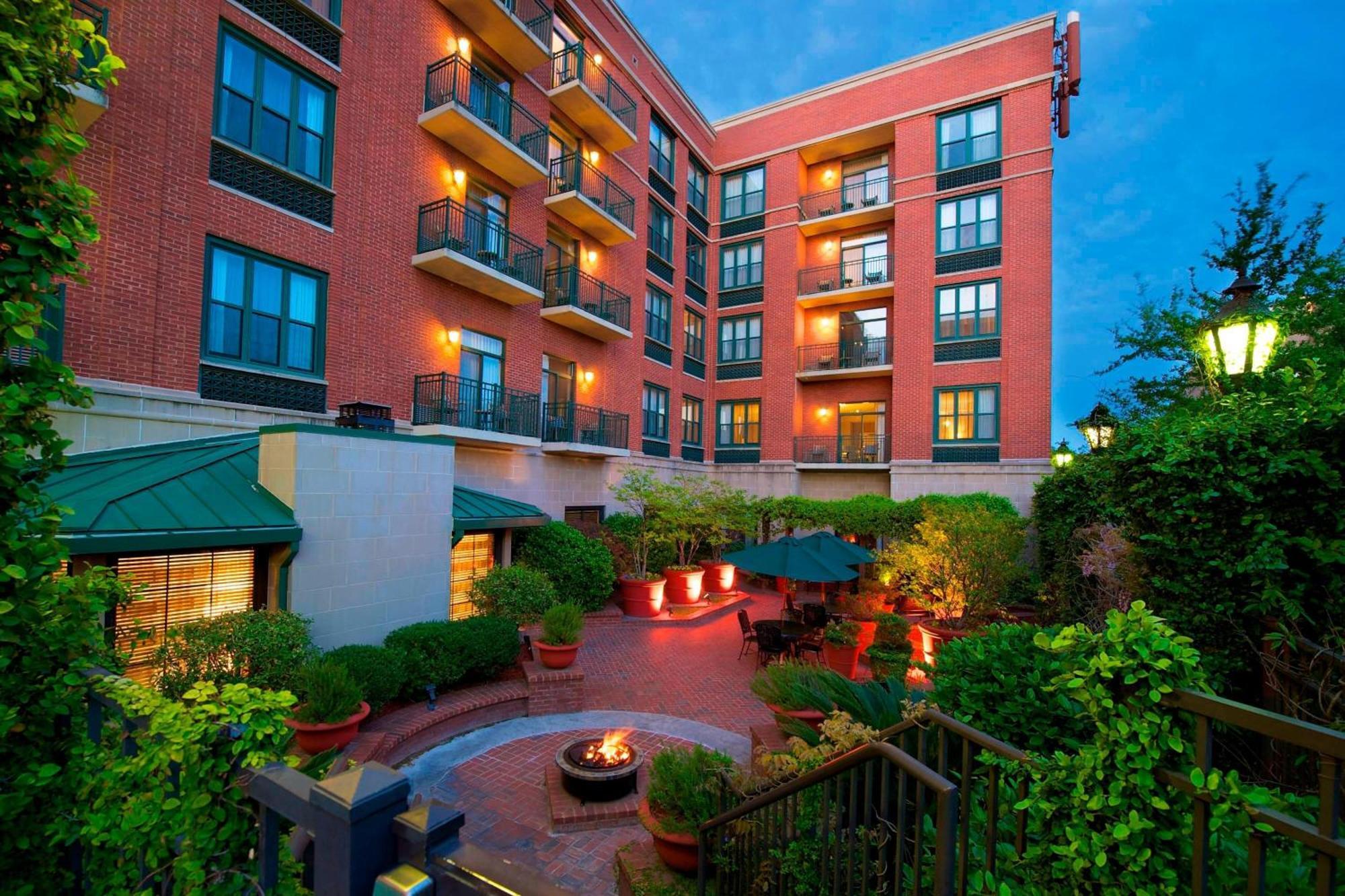 Courtyard By Marriott Savannah Downtown - Historic District Esterno foto